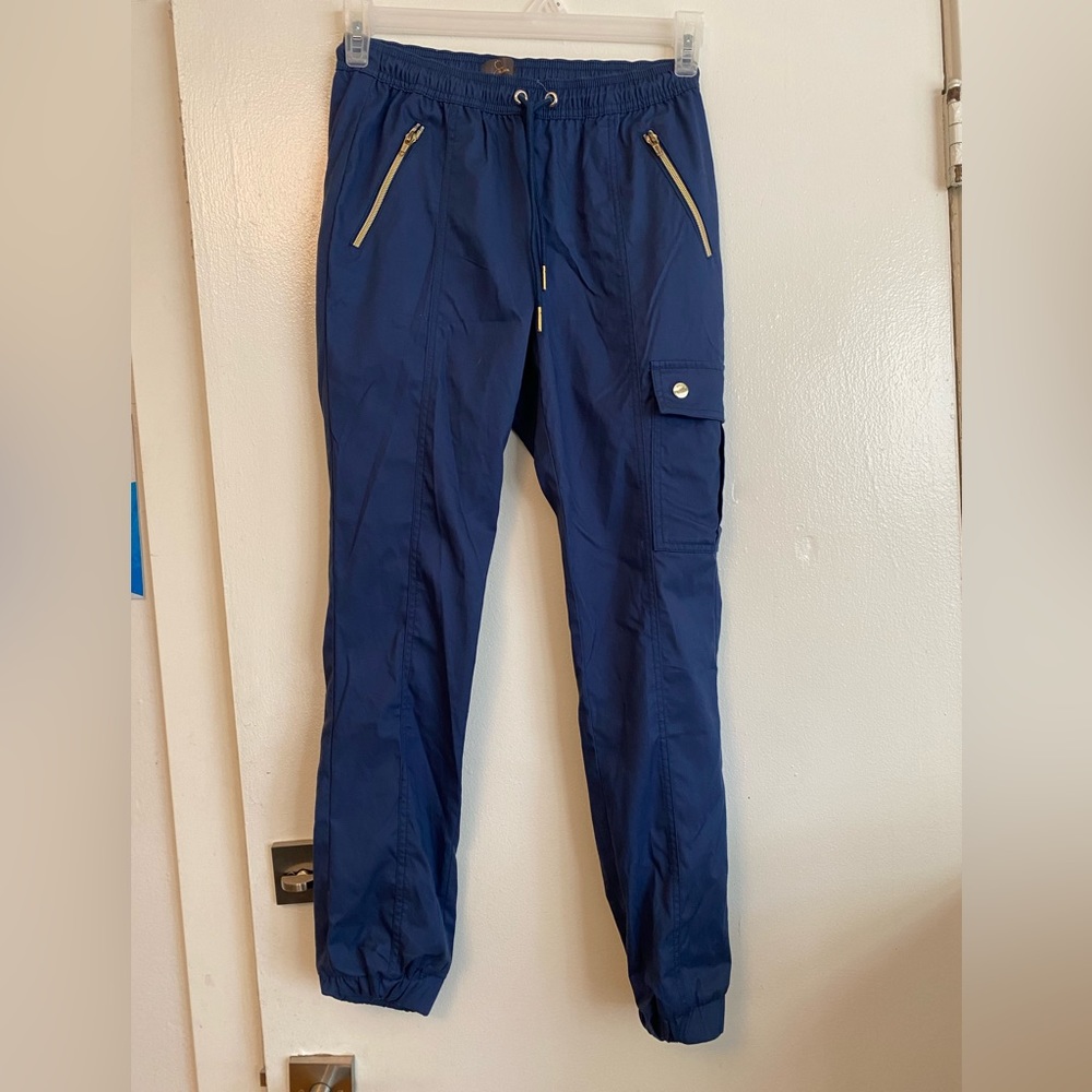 Navy Jaanuu jogger scrubs